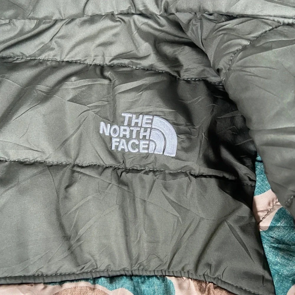 The North Face Reversible Mount Chimborazo Jacket Boys XXS 5 Green Camo Puffer